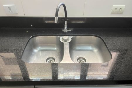 Apartamento para alugar com 175m², 4 quartos e 2 vagas Apartamento para alugar com 175m², 4 quartos e 2 vagasCozinha