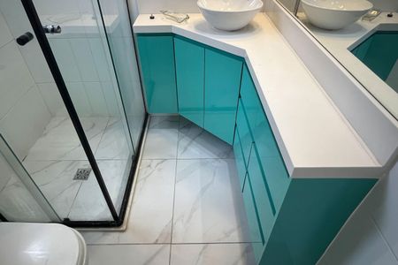 Apartamento para alugar com 175m², 4 quartos e 2 vagas Apartamento para alugar com 175m², 4 quartos e 2 vagasBanheiro da Suíte 1