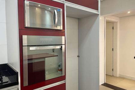 Apartamento para alugar com 175m², 4 quartos e 2 vagas Apartamento para alugar com 175m², 4 quartos e 2 vagasCozinha