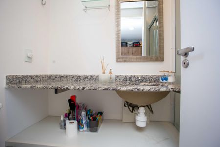 Apartamento à venda com 52m², 2 quartos e 1 vagaBanheiro da Suíte