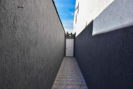 Casa à venda com 122m², 3 quartos e 2 vagasCorredor Externo