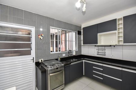 Casa à venda com 122m², 3 quartos e 2 vagasCozinha