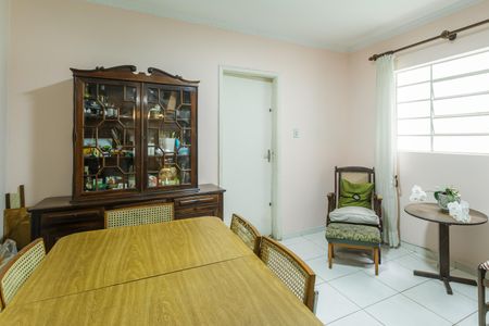 Casa à venda com 3 quartos, 140m² em Vila Nova Conceição, São Paulo