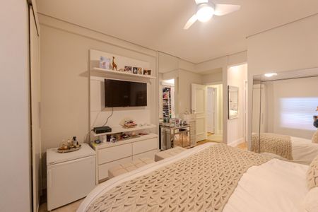 Apartamento à venda com 166m², 4 quartos e 1 vagaQuarto 2