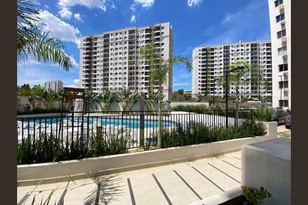 Vista da Sacada de apartamento para alugar com 2 quartos, 48m² em Del Castilho, Rio de Janeiro