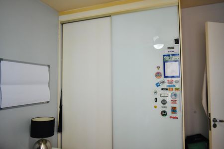Apartamento à venda com 96m², 3 quartos e 3 vagas Apartamento à venda com 96m², 3 quartos e 3 vagasQuarto 2