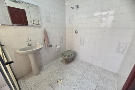 Casa à venda com 45m², 2 quartos e sem vaga Casa à venda com 45m², 2 quartos e sem vagaBanheiro Social