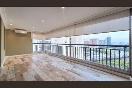 Varanda de apartamento para alugar com 4 quartos, 168m² em Água Branca, São Paulo