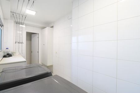 Apartamento para alugar com 168m², 4 quartos e 3 vagasÁrea de Serviço