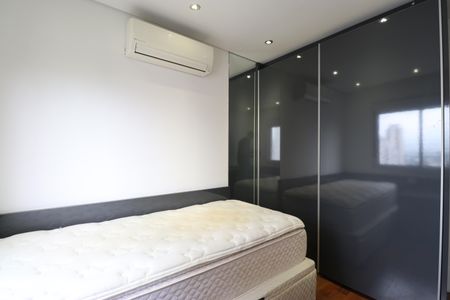 Apartamento para alugar com 168m², 4 quartos e 3 vagasSuíte 1