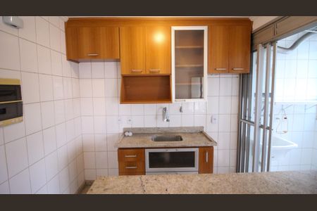 Apartamento à venda com 49m², 2 quartos e 1 vaga Apartamento à venda com 49m², 2 quartos e 1 vagaCozinha
