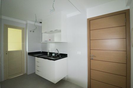 Apartamento à venda com 66m², 2 quartos e 1 vagaCozinha e Área de Serviço