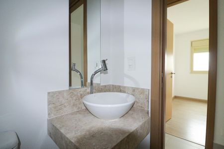 Apartamento à venda com 66m², 2 quartos e 1 vagaBanheiro da Suíte 2