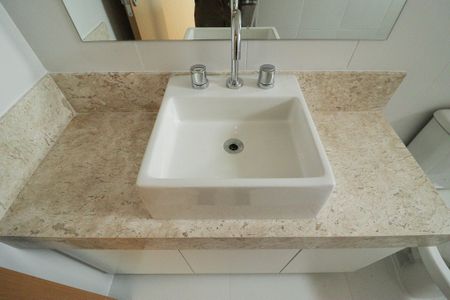 Apartamento à venda com 66m², 2 quartos e 1 vagaBanheiro da Suíte 2