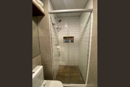 Apartamento à venda com 36m², 1 quarto e 1 vaga Apartamento à venda com 36m², 1 quarto e 1 vagaBanheiro da Suíte