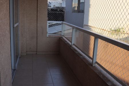 Apartamento à venda com 42m², 1 quarto e 1 vaga Apartamento à venda com 42m², 1 quarto e 1 vagaÁrea comum - Salão de festas