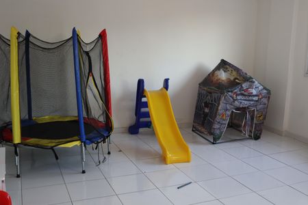 Apartamento à venda com 42m², 1 quarto e 1 vaga Apartamento à venda com 42m², 1 quarto e 1 vagaBrinquedoteca