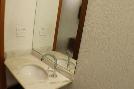 Apartamento à venda com 42m², 1 quarto e 1 vaga Apartamento à venda com 42m², 1 quarto e 1 vagaBanheiro Social