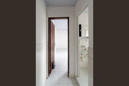 Corredor  de casa para alugar com 1 quarto, 20m² em Vila Babilônia, São Paulo