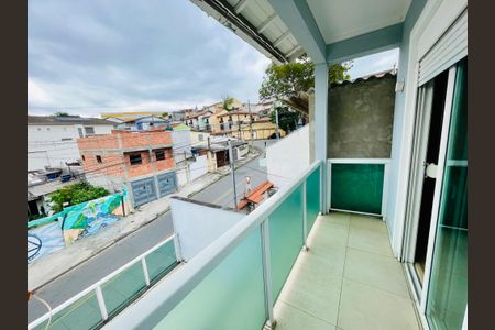 Casa à venda com 226m², 3 quartos e 3 vagas Casa à venda com 226m², 3 quartos e 3 vagasSacada da Suíte 1