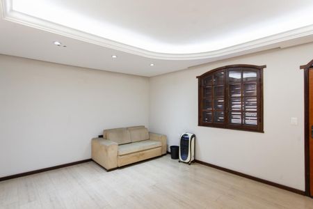 Casa à venda com 540m², 3 quartos e 6 vagasSala 2