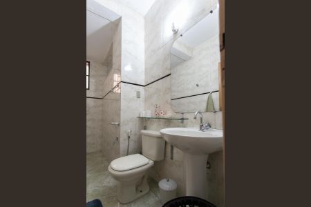 Casa à venda com 540m², 3 quartos e 6 vagasBanheiro de Serviço