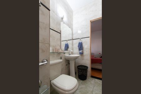 Casa à venda com 540m², 3 quartos e 6 vagasBanheiro de Serviço