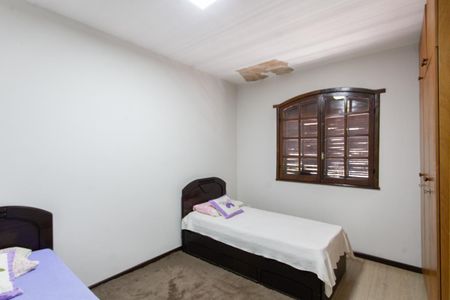 Casa à venda com 540m², 3 quartos e 6 vagasQuarto 2