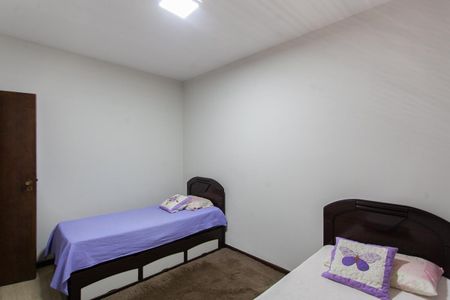 Casa à venda com 540m², 3 quartos e 6 vagasQuarto 2