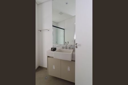 Banheiro da Suíte de kitnet/studio para alugar com 1 quarto, 52m² em Sumaré, São Paulo