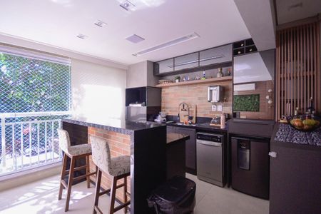 Apartamento à venda com 116m², 2 quartos e 2 vagas Apartamento à venda com 116m², 2 quartos e 2 vagasVaranda da Sala/Cozinha