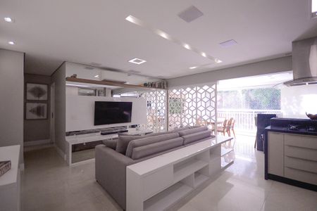 Sala/Cozinha  de apartamento à venda com 2 quartos, 116m² em Vila Nair, São Paulo