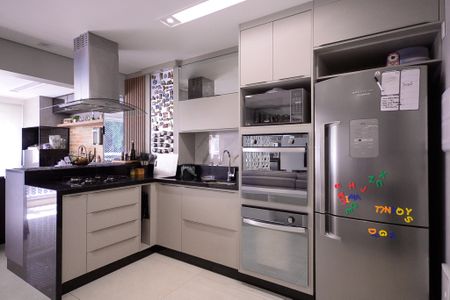 Apartamento à venda com 116m², 2 quartos e 2 vagas Apartamento à venda com 116m², 2 quartos e 2 vagasSala/Cozinha