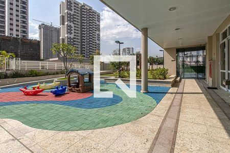 Apartamento à venda com 116m², 2 quartos e 2 vagas Apartamento à venda com 116m², 2 quartos e 2 vagasÁrea comum - Playground