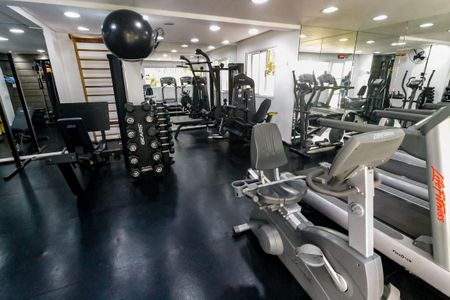 Apartamento à venda com 35m², 1 quarto e 1 vaga Apartamento à venda com 35m², 1 quarto e 1 vagaÁrea comum - Academia