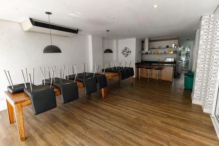 Apartamento à venda com 35m², 1 quarto e 1 vaga Apartamento à venda com 35m², 1 quarto e 1 vagaÁrea comum