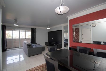 Apartamento para alugar com 140m², 3 quartos e 2 vagas Apartamento para alugar com 140m², 3 quartos e 2 vagasSala