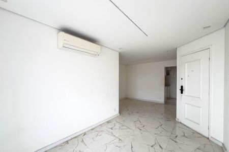 Sala de apartamento para alugar com 3 quartos, 86m² em Cambuci, São Paulo