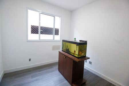 Sala de apartamento para alugar com 2 quartos, 46m² em Paraíso do Morumbi, São Paulo