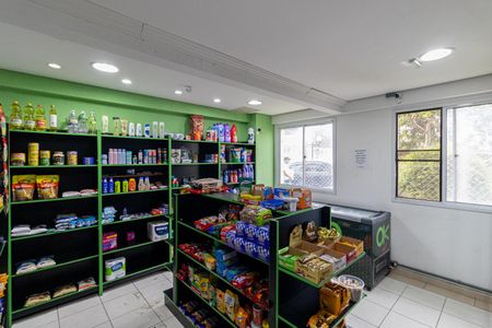 Apartamento para alugar com 47m², 2 quartos e 1 vagaÁrea Comum - Mini Mercado