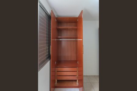 Apartamento à venda com 75m², 3 quartos e 1 vaga Apartamento à venda com 75m², 3 quartos e 1 vagaQuarto 2