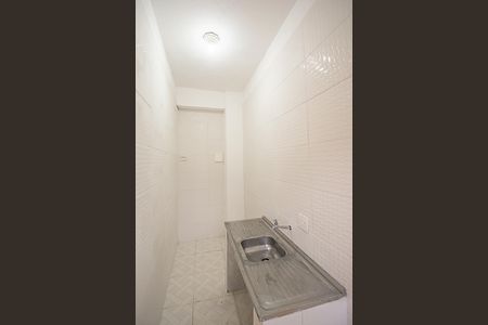 Cozinha de casa para alugar com 1 quarto, 35m² em Rudge Ramos, São Bernardo do Campo