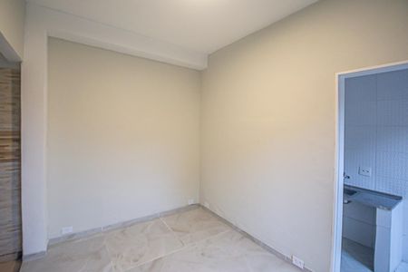 Sala/Quarto de casa para alugar com 1 quarto, 35m² em Rudge Ramos, São Bernardo do Campo