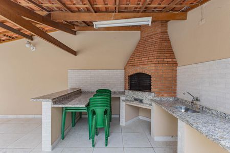 Apartamento para alugar com 57m², 2 quartos e 1 vagaÁrea comum - Churrasqueira