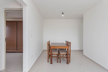 Sala de apartamento para alugar com 2 quartos, 57m² em Parque Fongaro, São Paulo