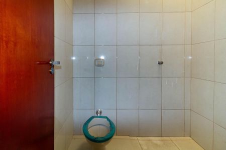 Casa de condomínio para alugar com 141m², 3 quartos e 2 vagas Casa de condomínio para alugar com 141m², 3 quartos e 2 vagasBanheiro 2