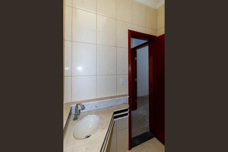 Casa de condomínio para alugar com 141m², 3 quartos e 2 vagas Casa de condomínio para alugar com 141m², 3 quartos e 2 vagasBanheiro 2