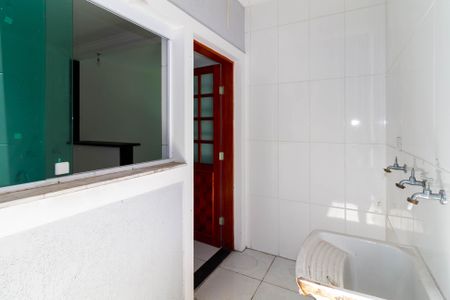 Casa de condomínio para alugar com 141m², 3 quartos e 2 vagas Casa de condomínio para alugar com 141m², 3 quartos e 2 vagasÁrea de Serviço