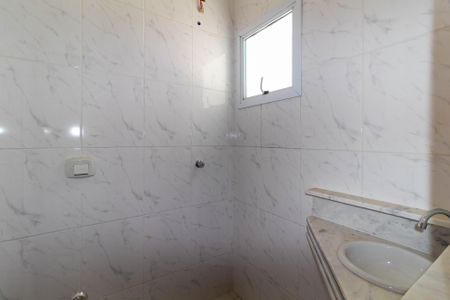 Casa de condomínio para alugar com 141m², 3 quartos e 2 vagas Casa de condomínio para alugar com 141m², 3 quartos e 2 vagasBanheiro da Suíte