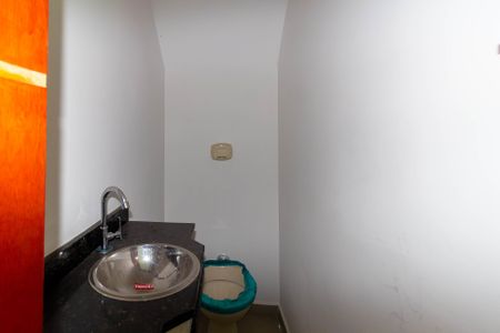 Casa de condomínio para alugar com 141m², 3 quartos e 2 vagas Casa de condomínio para alugar com 141m², 3 quartos e 2 vagasLavabo